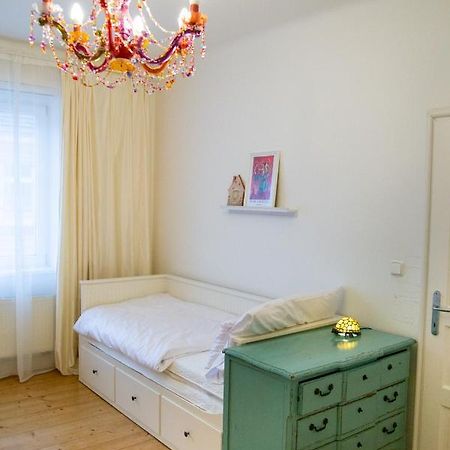 Velky 3-Izbovy Apartman Bratislava-Stare Mesto Exterior photo